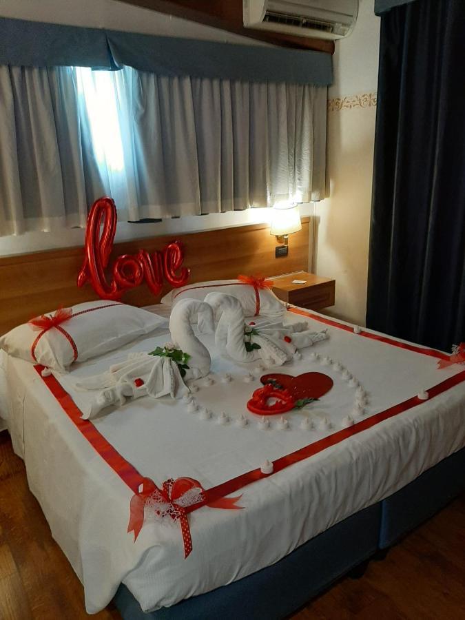 Hotel Aurora Wellness & Spa Tivoli Terme Ngoại thất bức ảnh